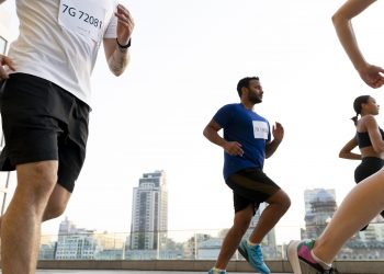 Cerca de 1.200 atletas participam da 1ª Corrida de Rua da Copa Bigmais