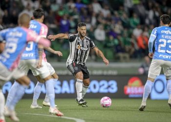 Atlético vence o Palmeiras, quebra tabu e fica ainda mais perto do G-4