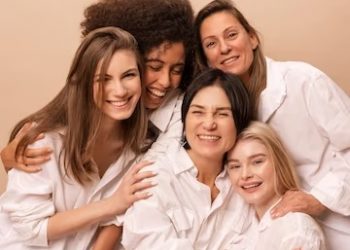 Censo 2022: mulheres são maioria em todas as regiões pela primeira vez