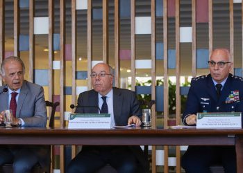 Oriente Médio: 150 brasileiros aguardam ser repatriados