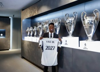Vini Jr. renova até 2027 com o Real Madrid