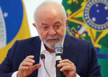 Lula diz que ONU não vale mais nada e acusa Israel de querer ocupar Gaza