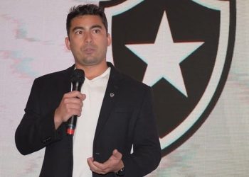 CEO diz que Botafogo vai levar denúncia contra a arbitragem ao Ministério Público