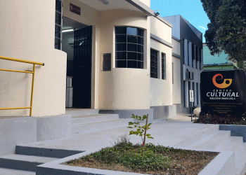 Centro Cultural Nelson Mandela passa a se chamar Professora Ruth Soares