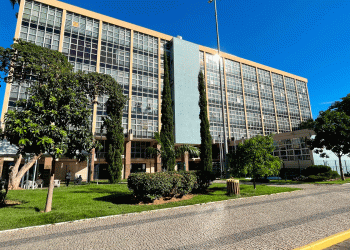 Prefeitura encaminha para a Câmara Projeto de Lei sobre o piso salarial dos ACS e ACE