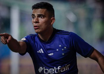 Cruzeiro encara o Coritiba neste sábado; Bruno Rodrigues promete empenho para buscar vitória