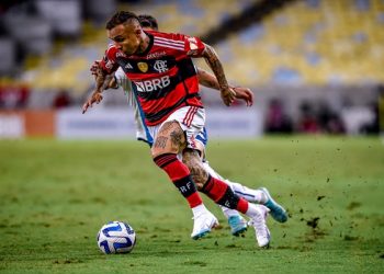 Tite não se vê como responsável único por renascimento de Cebolinha no Fla