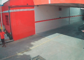 Um homem foi preso, após invadir o Batalhão do Corpo de Bombeiros em Governador Valadares.