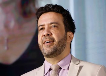 PL formaliza pedido de cassação de Janones após suspeita de ‘rachadinha’