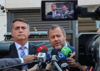 Bolsonaro acumula condenações após deixar o governo