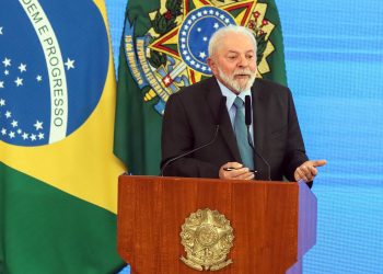 Lula retoma viagens internacionais na próxima semana