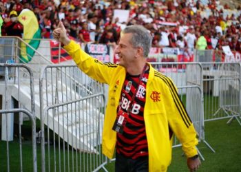 Landim diz que Flamengo planeja jogos em Belém e Manaus no Carioca
