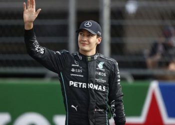 Russell lidera treino de ‘novatos’ no GP de Abu Dhabi; brasileiro é 2º