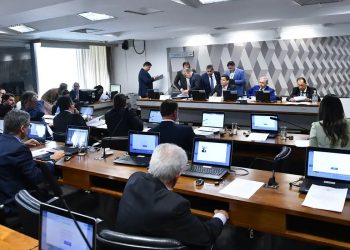 CCJ do Senado aprova penas mais duras para crimes contra crianças