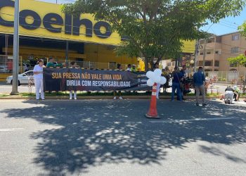 Simulação de acidente marca Dia Mundial em Memória das Vítimas de Trânsito