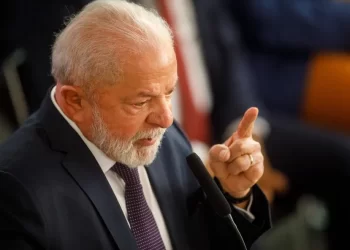 Lula critica decisões na ONU e diz que países estão ‘brincando com planeta’