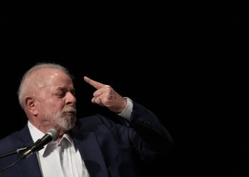 40% dizem nunca confiar nas falas de Lula; 24% afirmam sempre confiar, aponta Datafolha