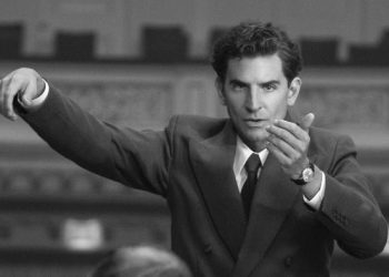 Bradley Cooper aposta tudo e busca o primeiro Oscar com ‘Maestro’