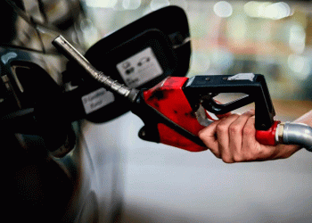 Petrobras reduz preço do diesel em R$ 0,27 por litro a partir de sexta