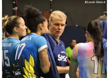 Bernardinho volta a ser técnico da seleção masculina de vôlei