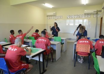 Seis mil detentos farão Enem na próxima semana em Minas