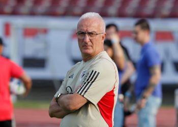 Dorival confirma mudanças no São Paulo para 2024 e veta saída de James