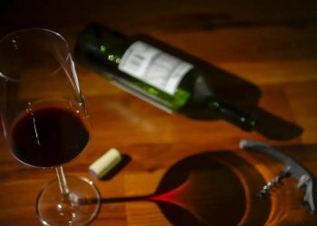 Hidratação é essencial nas festas de fim de ano, diz endocrinologista