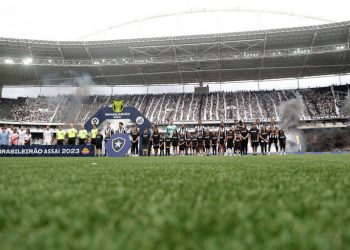 Botafogo pede recuperação extrajudicial, e Justiça suspende dívidas por 90 dias