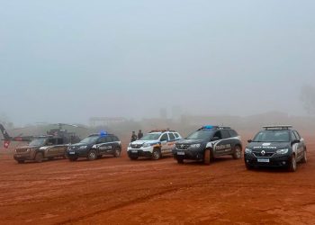 Grupo que ameaça policiais pelas redes sociais é preso no Leste de Minas