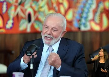 Lula sanciona lei que criminaliza bullying e cyberbullying