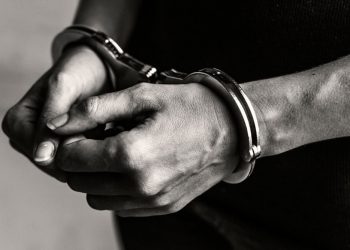 Padrasto é denunciado pela morte de enteado de 8 anos