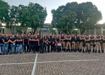 Polícia deflagra operação contra tráfico de drogas no Santa Helena