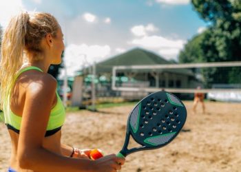Torneio de beach tênis abre inscrições em Valadares