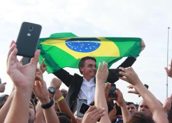 Bolsonaro fala em implosão no partido após elogios de Valdemar a Lula