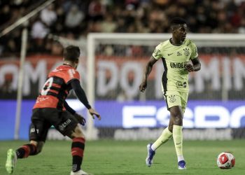 Corinthians joga mal e perde para o Ituano