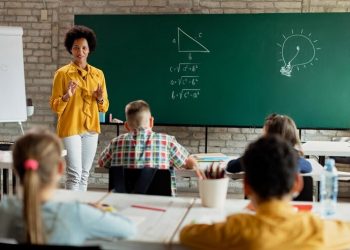 Educação disponibiliza escolha de vagas para candidatos inscritos para contratação e convocação temporárias 