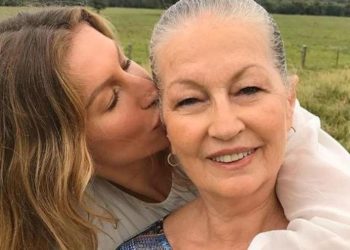 Gisele Bündchen lamenta morte da mãe