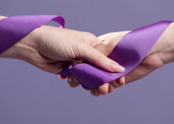 ‘Janeiro Roxo’: primeiros sintomas de hanseníase após contágio levam de 3 a 7 anos para aparecer