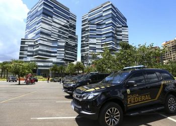 PF cita email e diz que software espião da Abin tentou invadir rede de telefonia