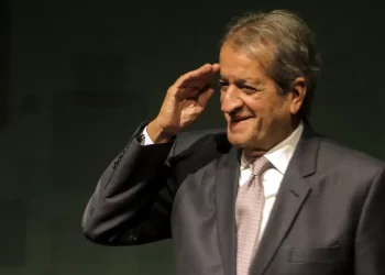 ‘Bolsonaro e filhos sairão vencedores’, diz Valdemar sobre operação da PF