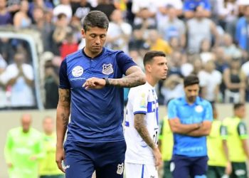 São Paulo acerta com treinador Thiago Carpini, substituto de Dorival Júnior