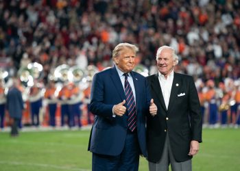 Trump recorre de decisão que impede sua participação em primárias no Maine