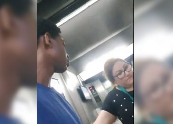 Injúria no elevador: Moradora denunciada por discriminação x reflexões sobre praticidade e normas técnicas