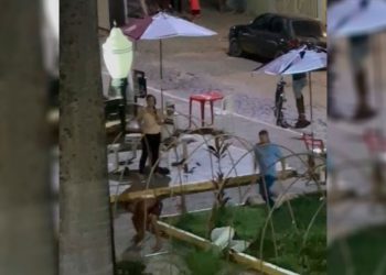 A Polícia Civil (PC) prendeu, de forma preventiva, um homem de 37 anos, suspeito de tentativa de homicídio qualificado em uma praça pública. O crime aconteceu no mês passado, em Inhapim, no Vale do Rio Doce.