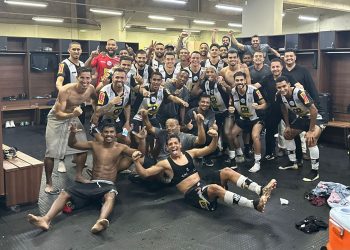 Contra o Uberlândia, Democrata vence a primeira no Mineiro 2024