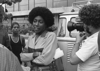 Glória Maria, um ano depois de sua morte, ganha biografia ilustrada