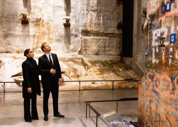 Após diagnóstico de câncer do rei Charles 3º, príncipe Harry visita o pai e não pretende encontrar o irmão