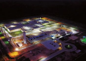 Presídios federais terão reconhecimento facial e muralhas