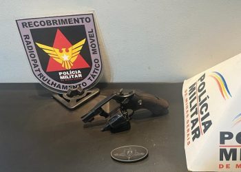 PM apreende arma de fogo após disparos contra residência