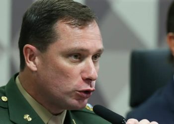 Cid fala de novo sobre trama golpista em depoimento de 9 horas à Polícia Federal